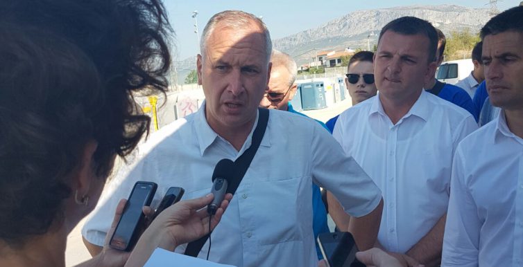 WhatsApp Image 2016-08-26 at 11.26.27