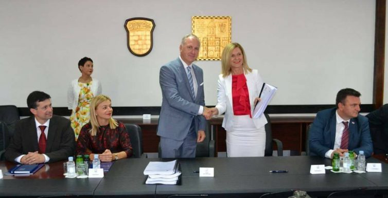 19238225_1457375324320321_9120533650192594007_o